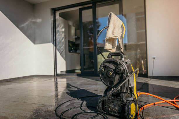 Best Spring Cleaning  in Clifton, TN